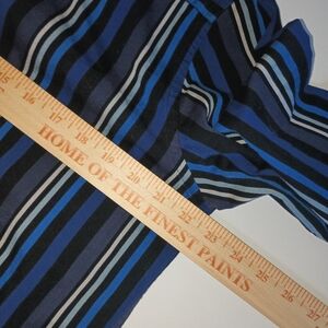 Perry Ellis Blue and Black Striped Button Down Men's Medium